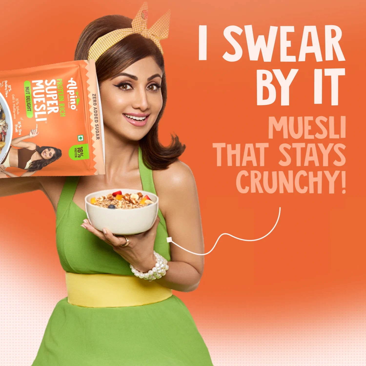 Protein-rich Breakfast Muesli With Oats and Dry Fruits
